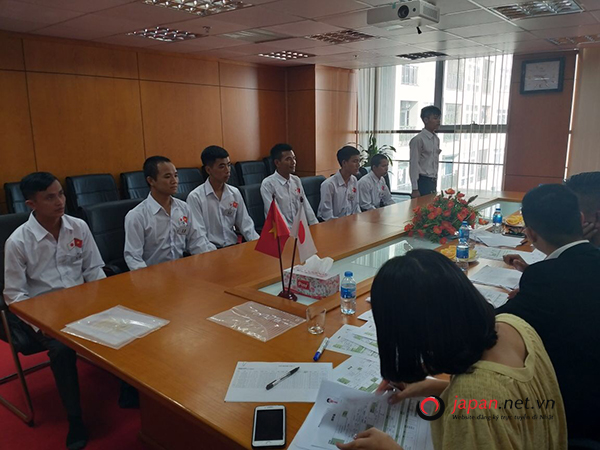 Thi tuyển đơn hàng chế biến thực phẩm cơm hộp 36 Nam